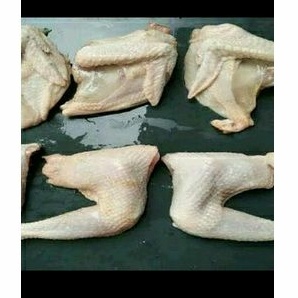 

KODE RCX870 Ayam pejantan Potongan bisa pilih Paha / Dada 100 - 120 gram