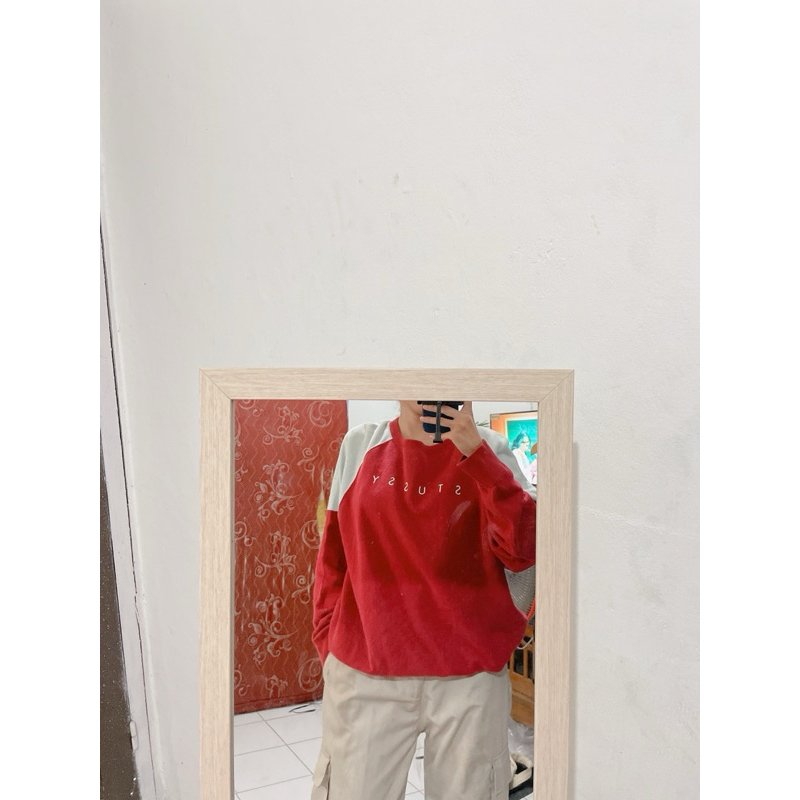 Crewneck Stussy