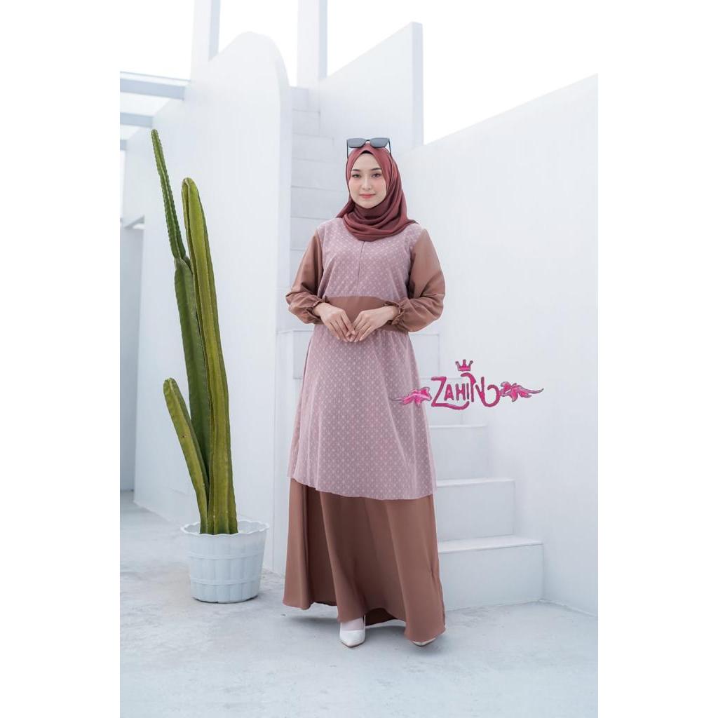 AZZAHRA ORI ZAHIN / GAMIS ZAHIN