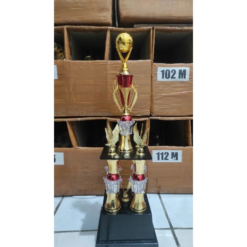 piala bola murah kaki 4 kristal