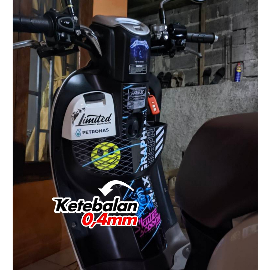 Tankpad Scoopy Pelindung Dashboard Scoopy 2017 2018 2019 (body protector deck pad cover)