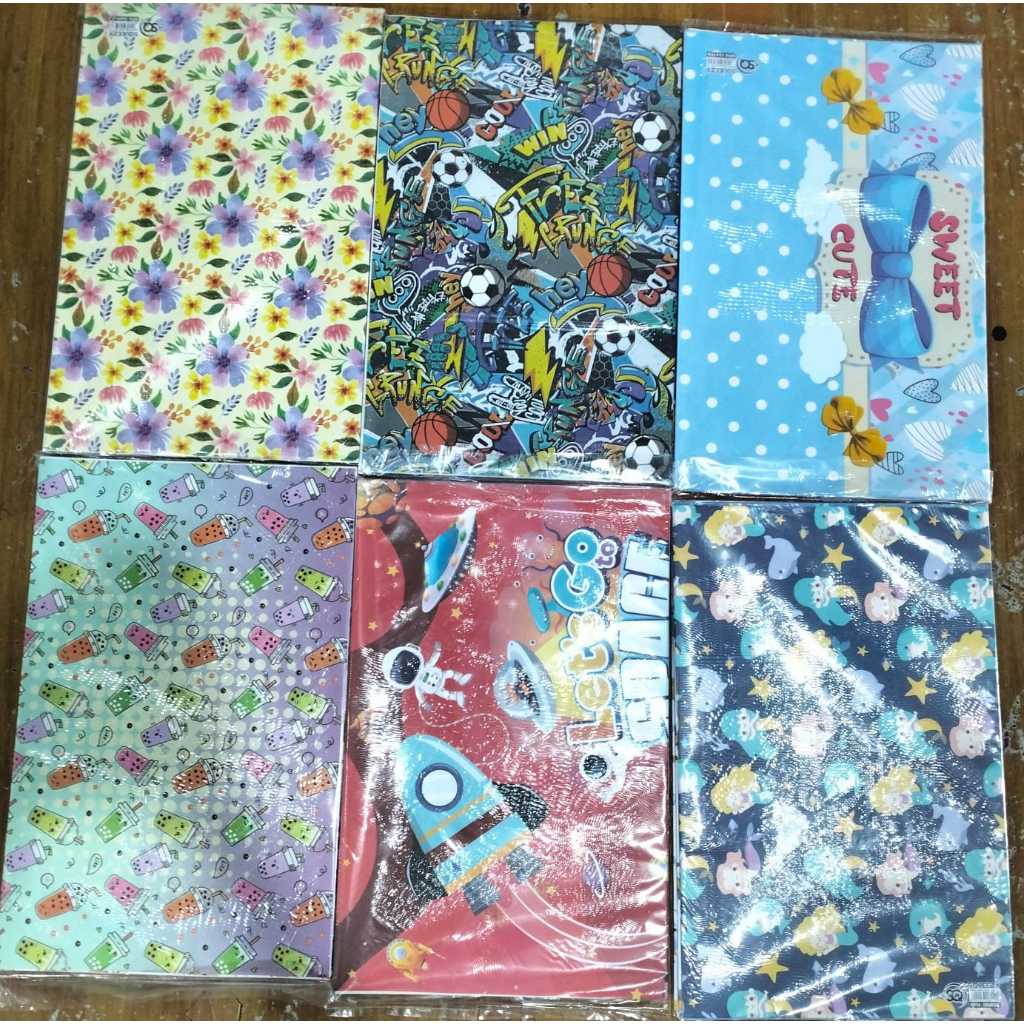 

1pack isi 50 lembar kertas kado dengan 5 motif yang berbeda