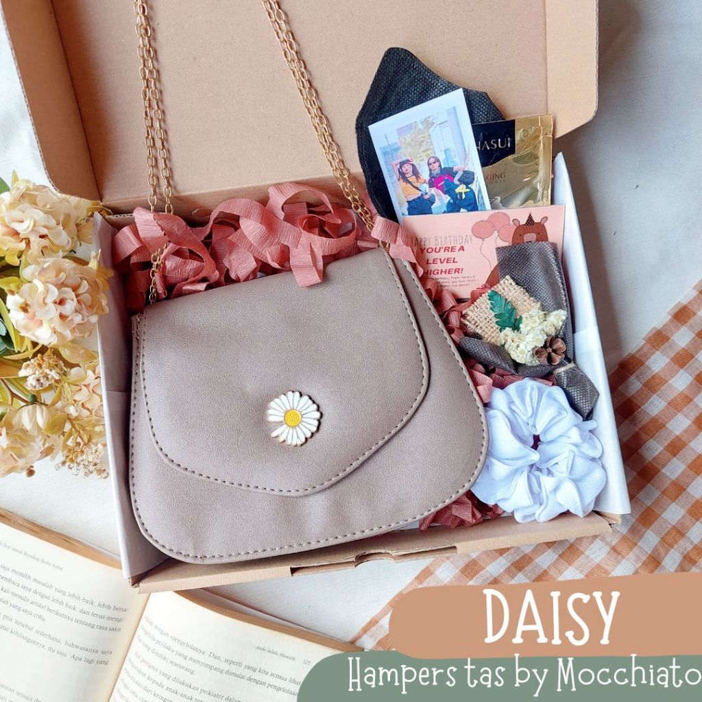 

Hampers Kado Cewek Tas Selempang Daisy | Giftbox Ulangtahun/Wisuda/Wedding by Mocchiato