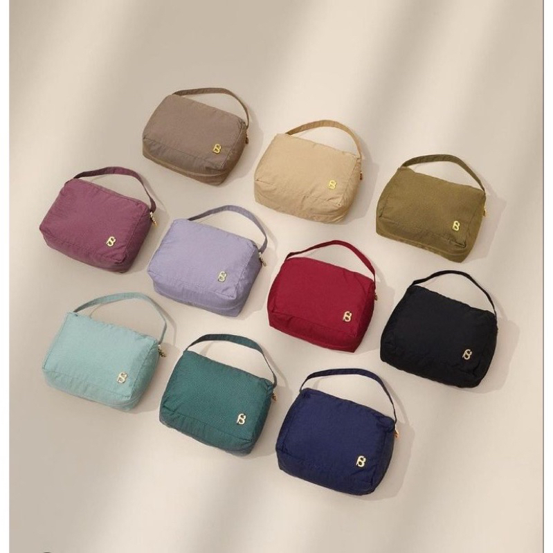 CAPSULE PRAYER ROBE BUTTONSCARVES