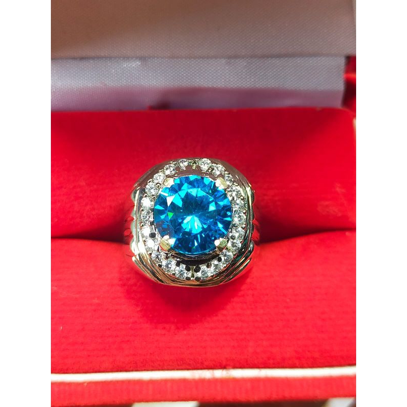 NATURAL BLUE TOPAS LONDON CUSTEM