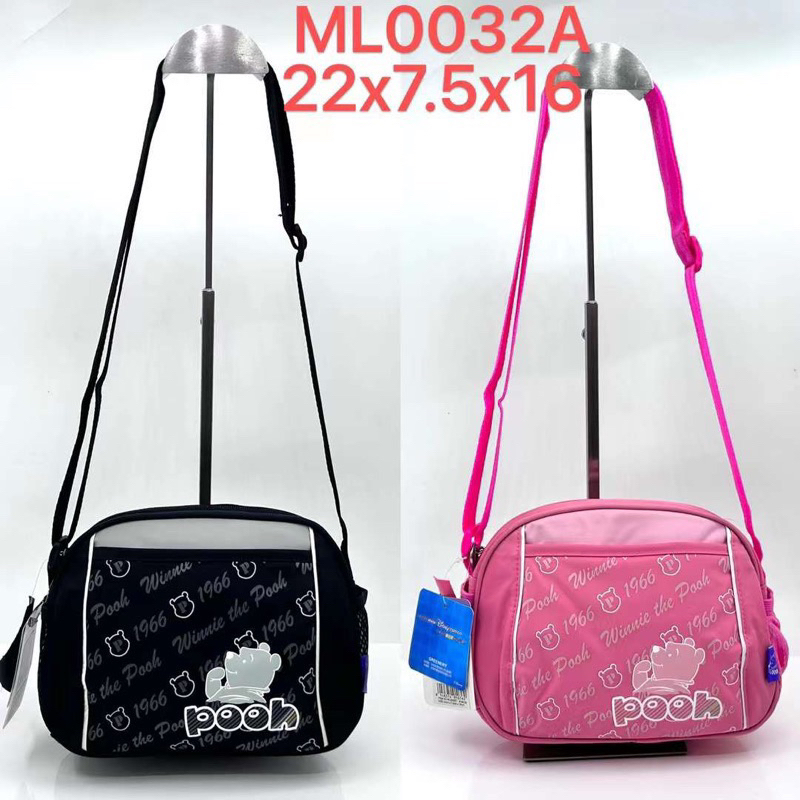 Tas Selempang Disney POOH Hitam