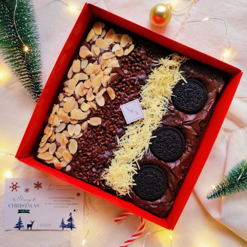 

Christmas Hampers Chocolate Fudge Brownie