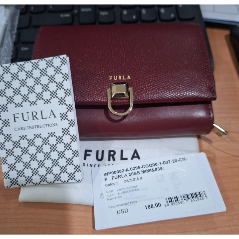 TURUN HARGA >>>>> Preloved like new dompet Furla auth