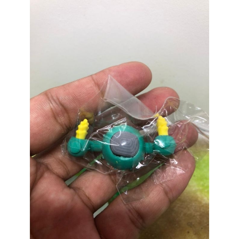 Gacha mainan robot