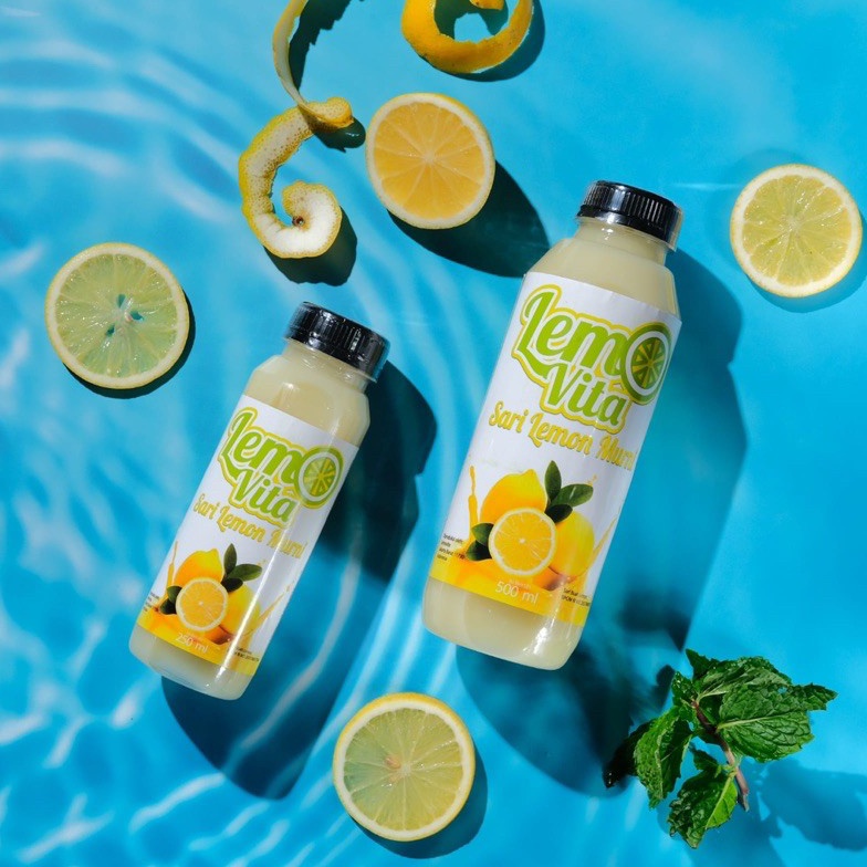

Laris➮ BPOM LEMOVITA SARI LEMON 500ml original lemon murni 73