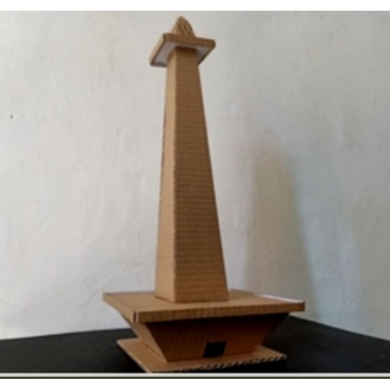 

Prakarya miniatur Monas Dari kardus