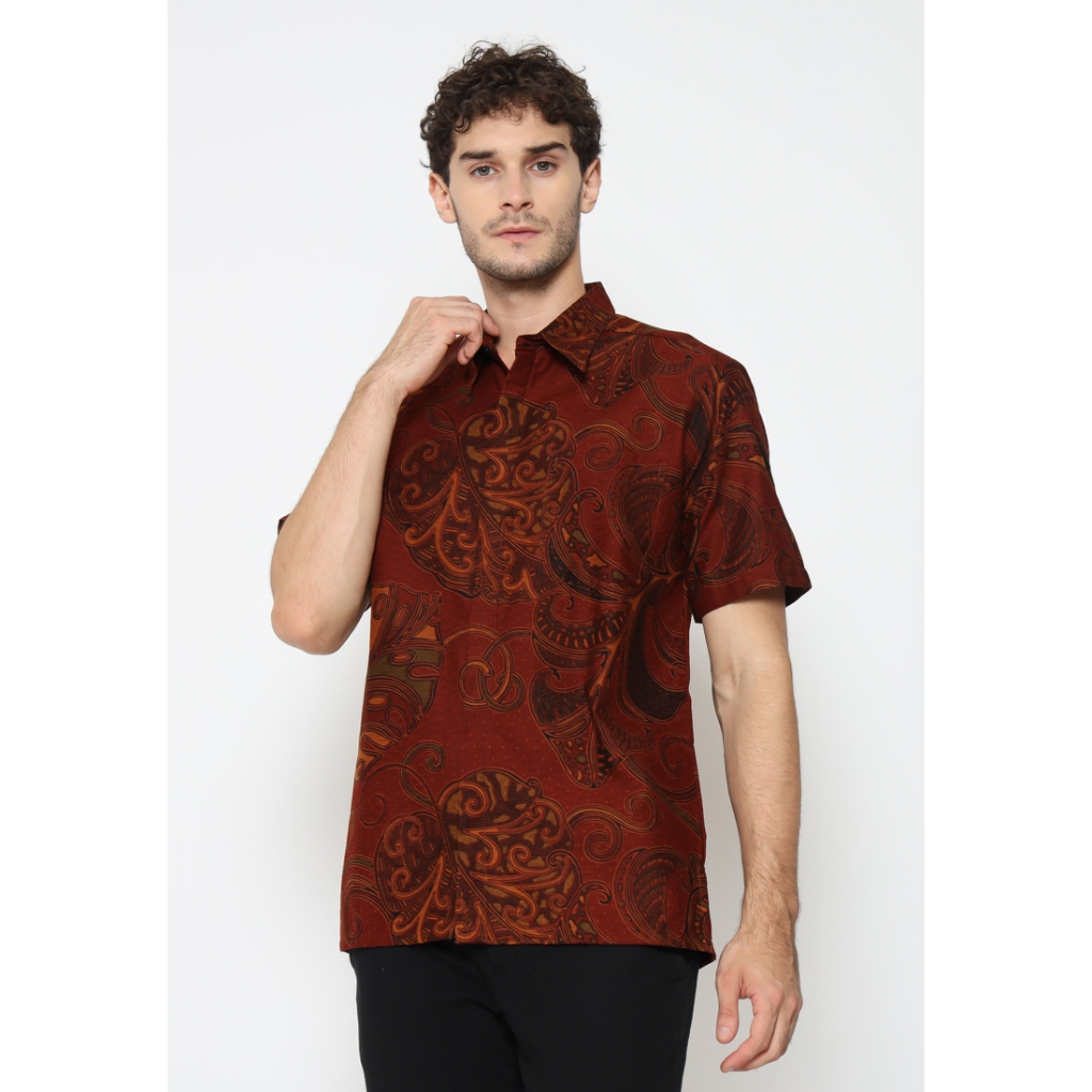 Arjuna Weda Hem Batik Pria Motif Daun
