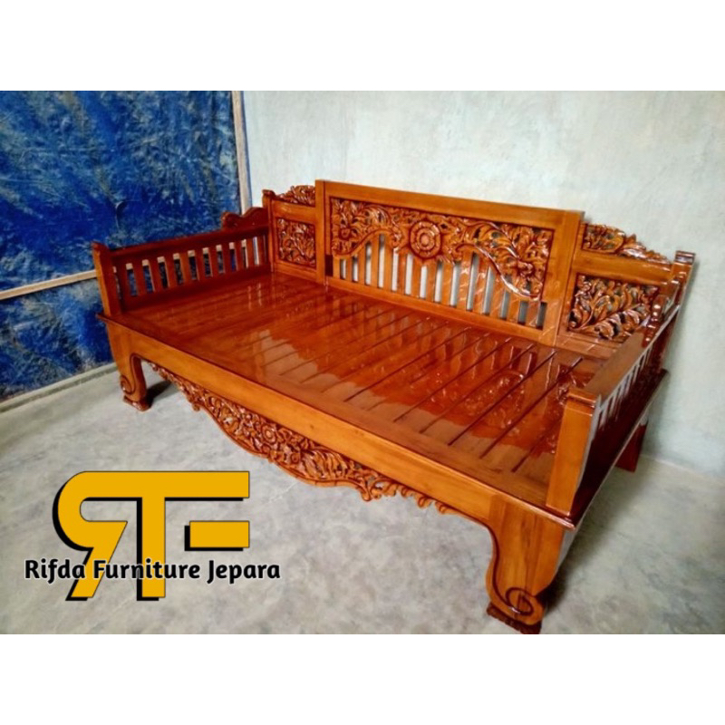Bangku Bale-Bale Jati Ukir Arjuna