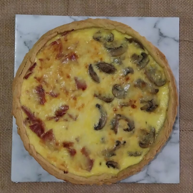 

Quiche half n half Mushroom Smocked Beef (20 cm)