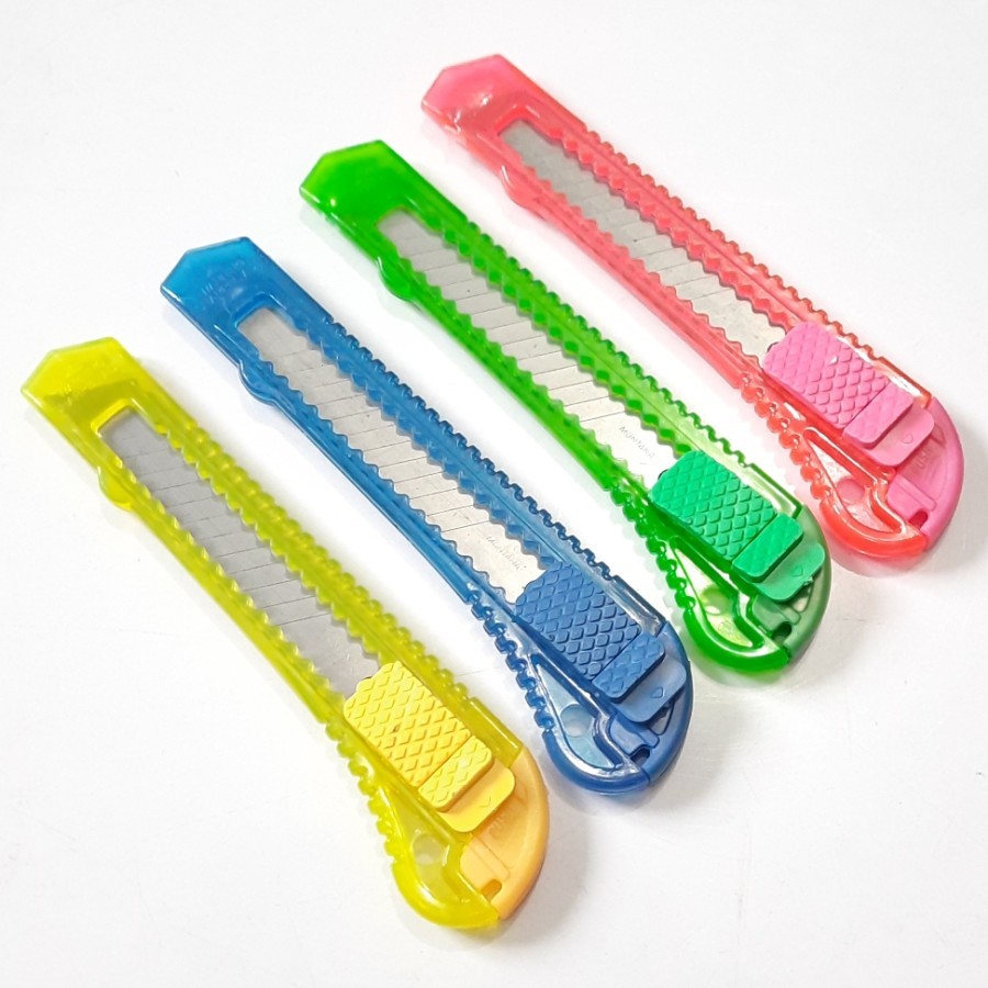 

Pisau Cutter BESAR Murah Transparant / Kater Plastik Alat Potong Tajam Besco