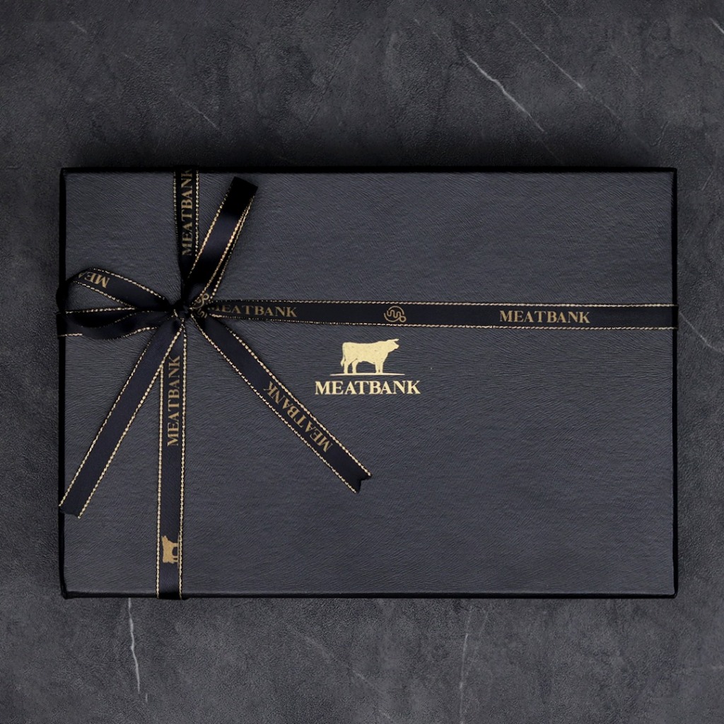 

BLACK BOX - MEATBANK LUXURY HAMPERS Parsel wagyu & parcel premium beef