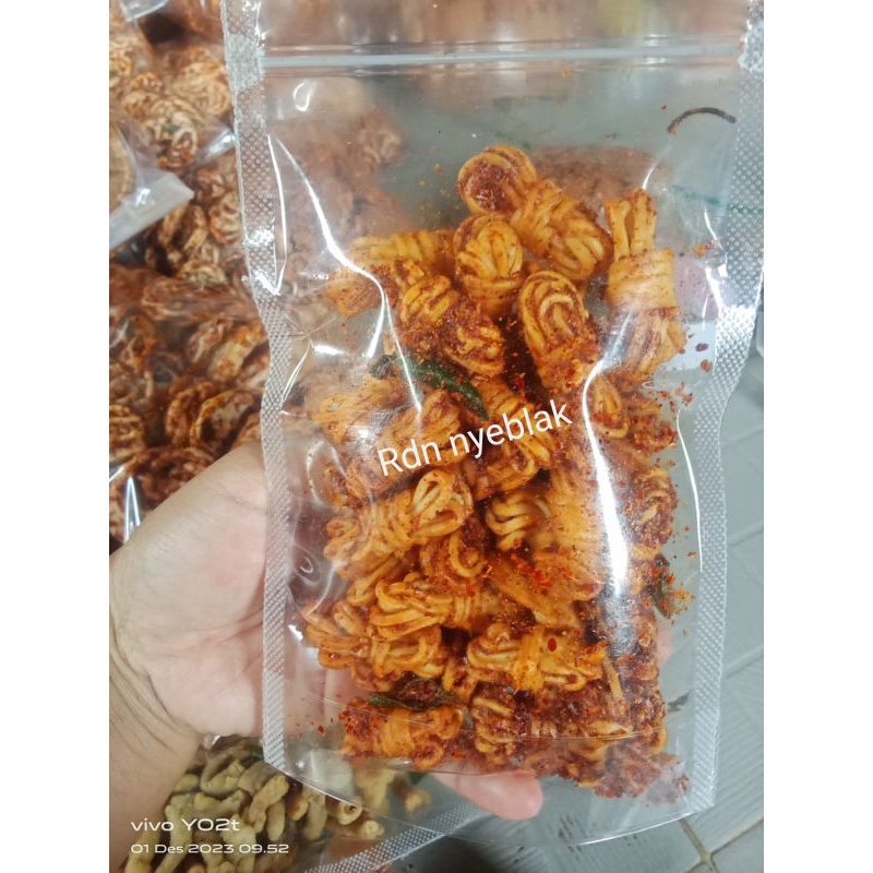 

100 grm mie gulung daun jeruk