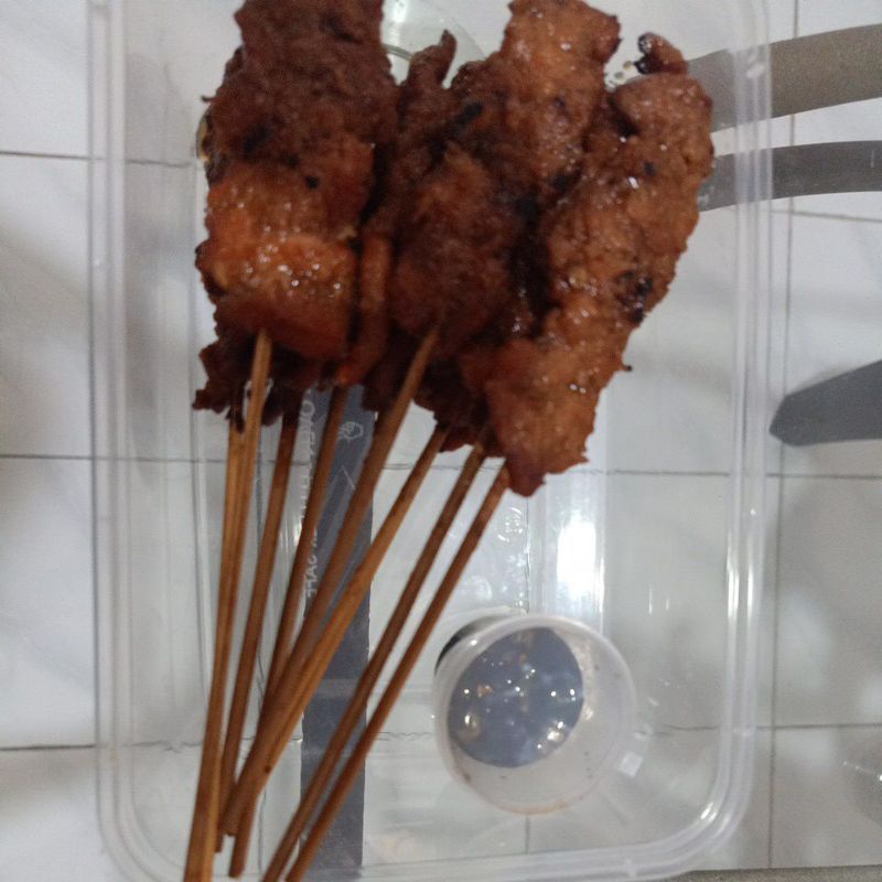 

sate babi wenak (isi 10 biji) murah dijamin suka