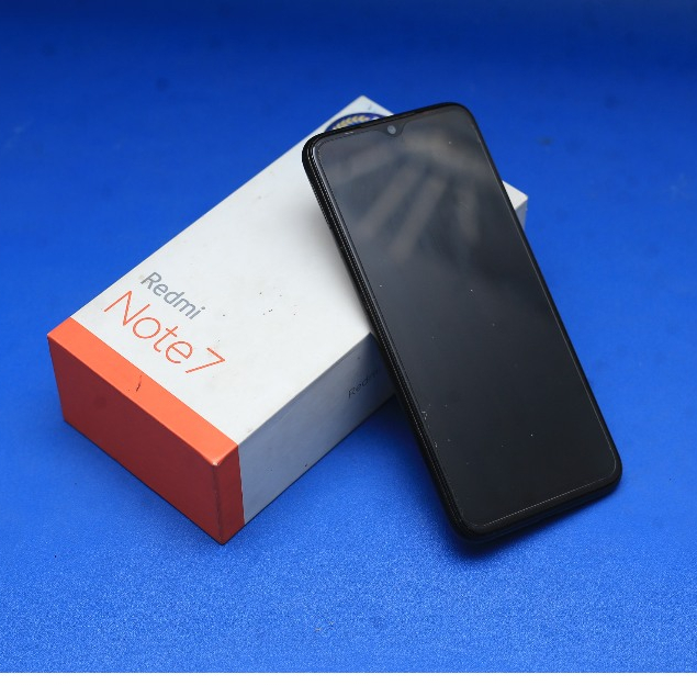 HP XIAOMI Redmi Note 7 4/128GB - HP XIAOMI Redmi Note 7 RAM 4/ Memori External 128GB