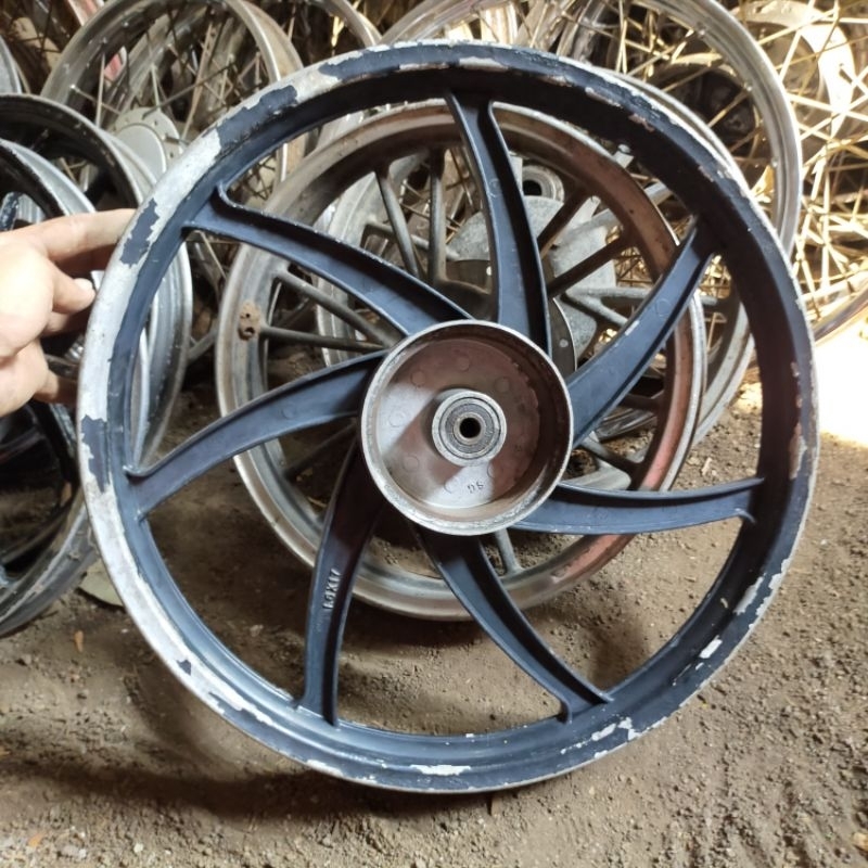 Pelk Velg Velk Racing Alumunium Aloy Sprint Kipas Palang 7 Roda Belakang Ukuran 1.60 x 17 Vega Jupit