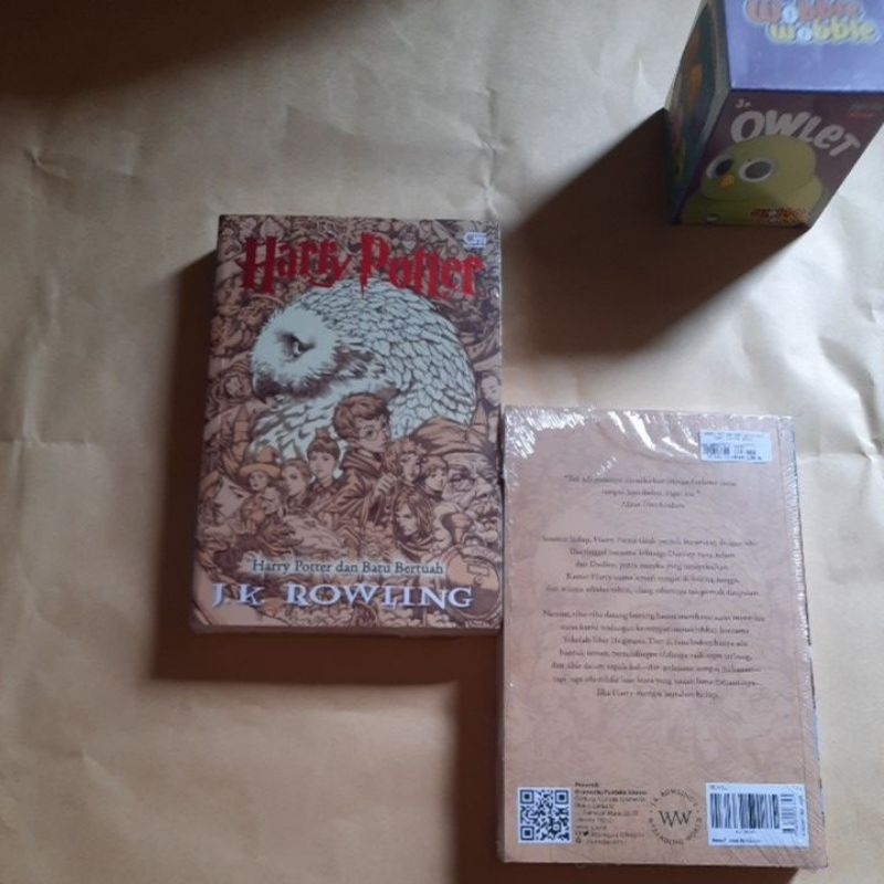 HARRY POTTER - Harry Potter dan Batu Bertuah