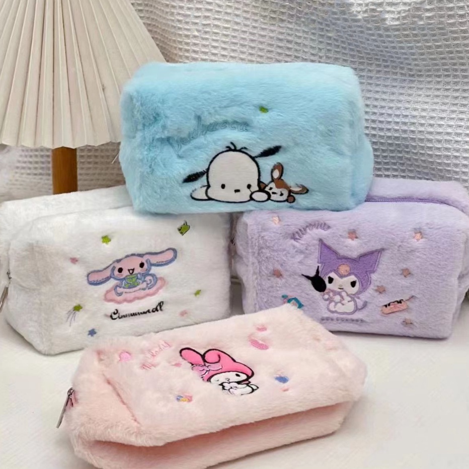 

Ready Stock Sanrio Jepang kartun bordir tas kosmetik ins gaya anjing kayu manis lucu Kulomi kapasitas besar kasus pena mewah Pasti Murah
