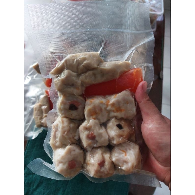 

Dimsum ayam HALAL (vacum pack) isi 12