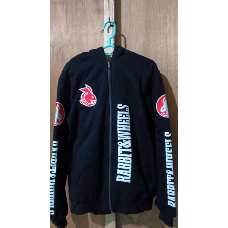 montana rabbit and wheels