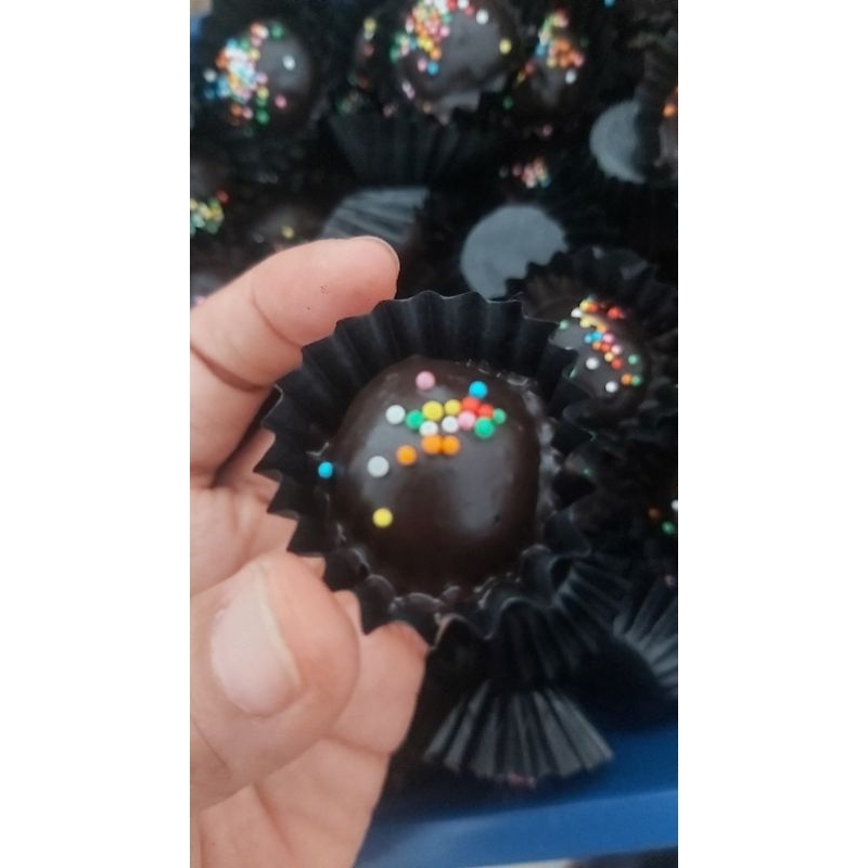 

Bola bola coklat mak nyus MamoSho