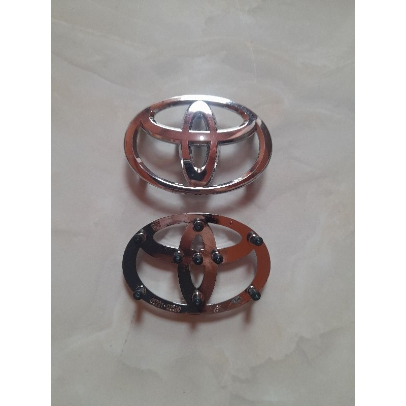 EMBLEM LOGO STIR TOYOTA