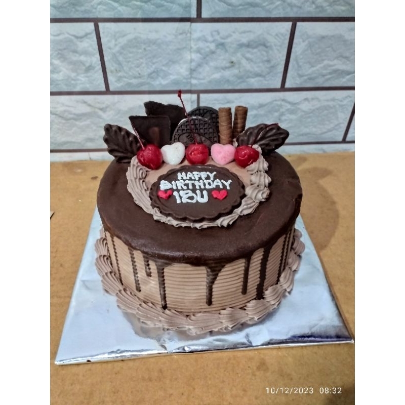 kue tart brownies ulang tahun