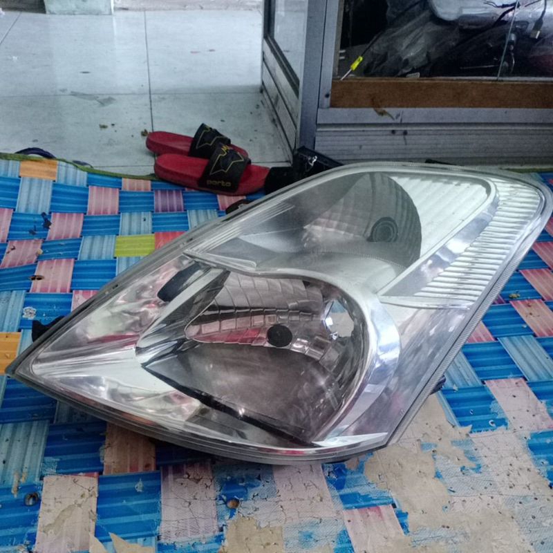 Headlamp lampu depan karimun estilo tahun 2007/2008 sebelah kiri original