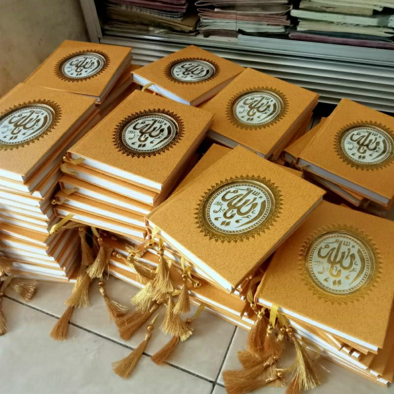 BUKU YASIN LENGKAP 40 HARI ARAB DAN LHATIN/BUKU YASIN LENGKAP 100 HARI-ISI ARAB DAN LHATIN (1-92 HAL