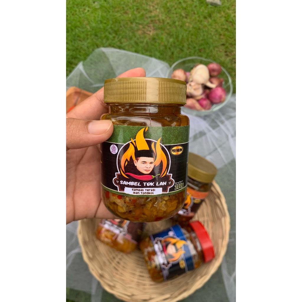 

Sambel Terasi Warisan Toklan - TONGKOL