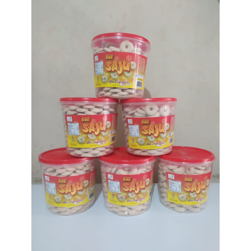 

KUE SAJU KEJU 1 CARTON ISI 6