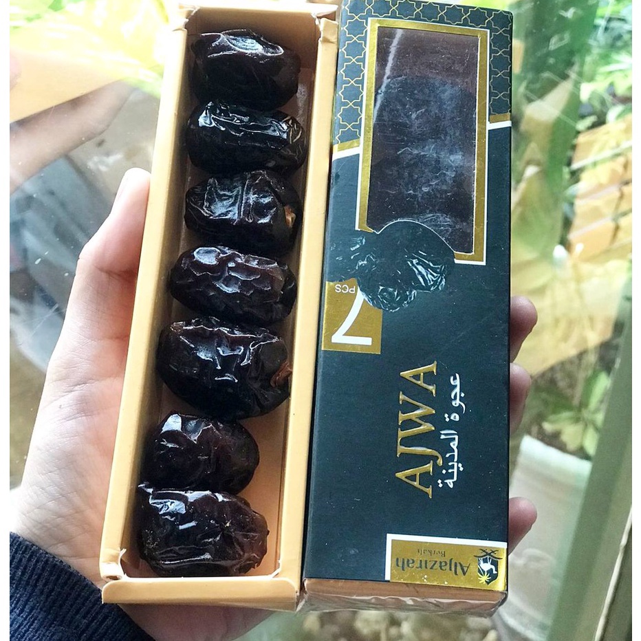 

Paling Popular KURMA AJWA MADINAH isi 7 butir | Premium Quality | Import Resmi dari Kingdom of Saudi Arabia Diskon Promo
