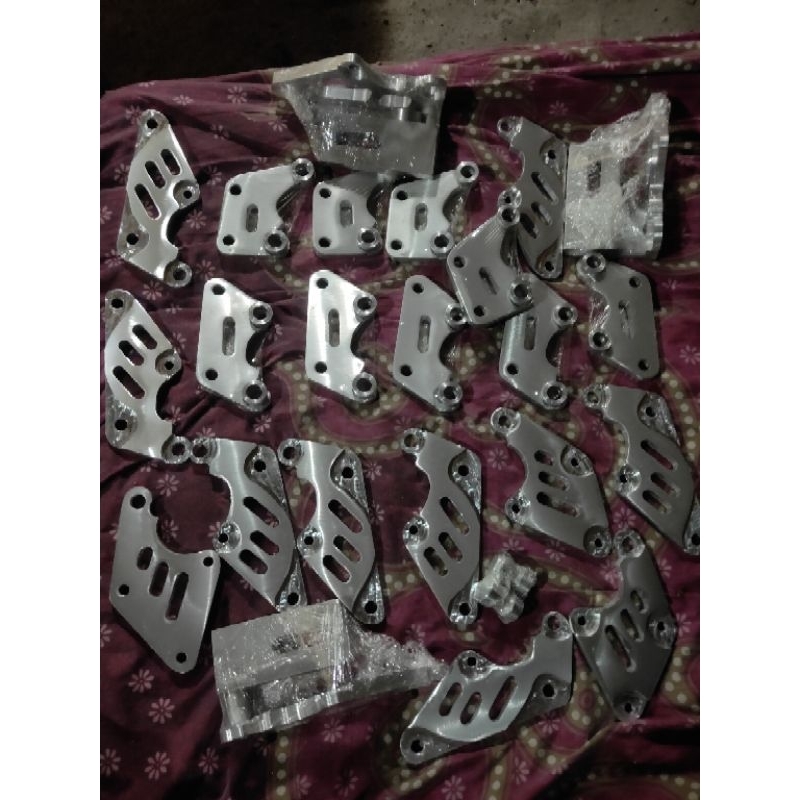 Braket Costum disk 300 Kaliper nisin pnp supra