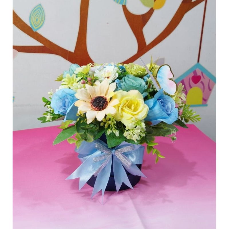 bloom box flower/bunga wisuda/buket bunga opening/ buket bunga murah