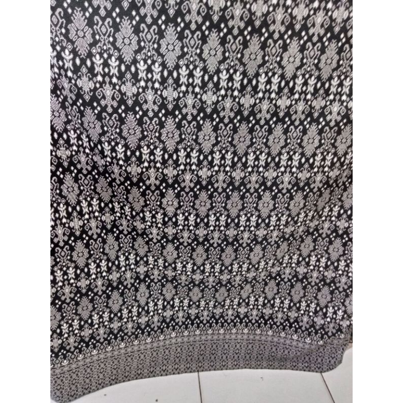 Kain Batik Songket