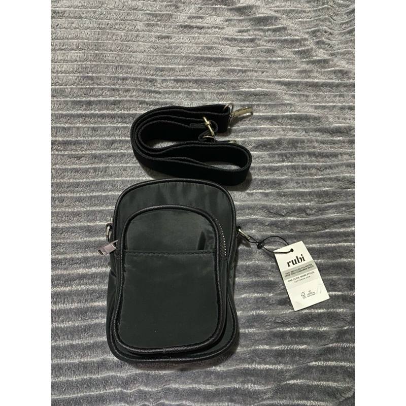 Preloved Slingbag Rubi