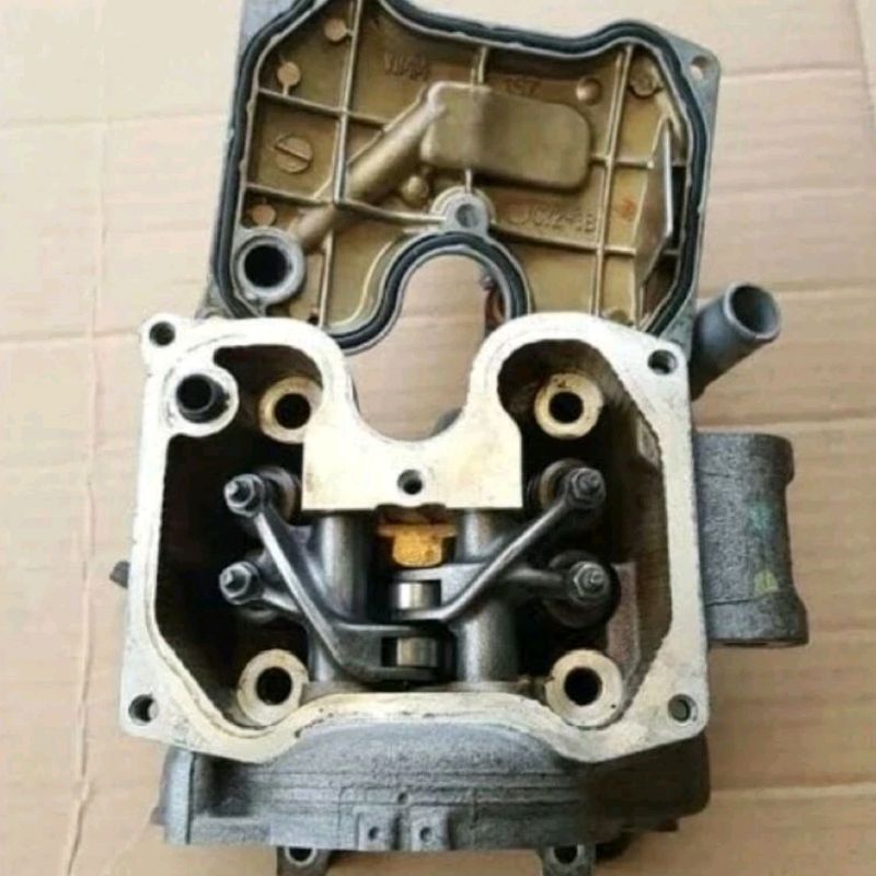 CYLINDER HEAD VIXION OLD ASLI ORIGINAL