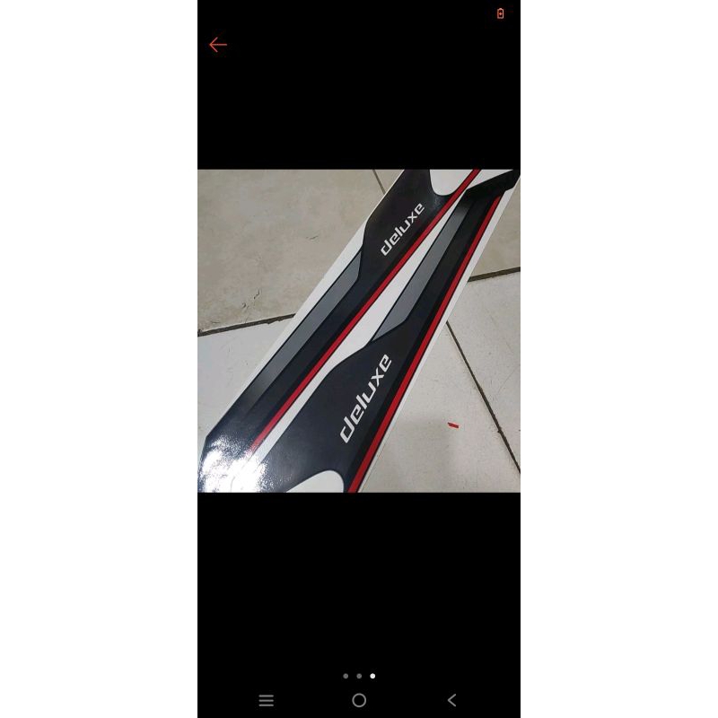 striping lis sigra deluxe 2023