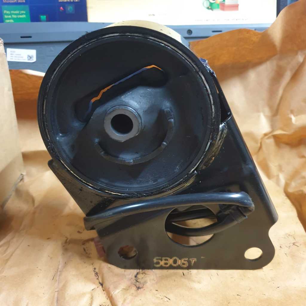 ENGINE MOUNTING DEPAN MOTOR MOUNTING NISSAN TEANA J31 11270-CN101 ORI