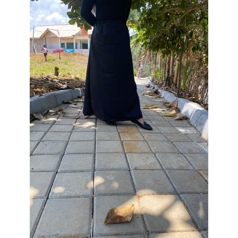 Bawahan Rok Hitam Model Rok A Wanita