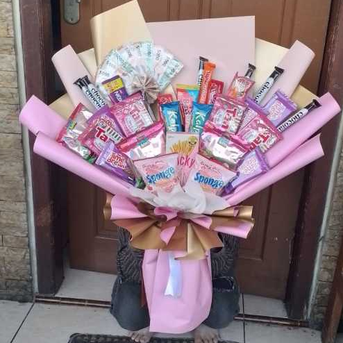

Buket Snack Jumbo / Buket Kekinian / Buket Mewah