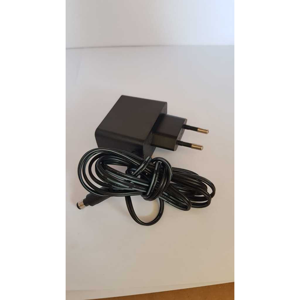 Adaptor 12V 1A Meic