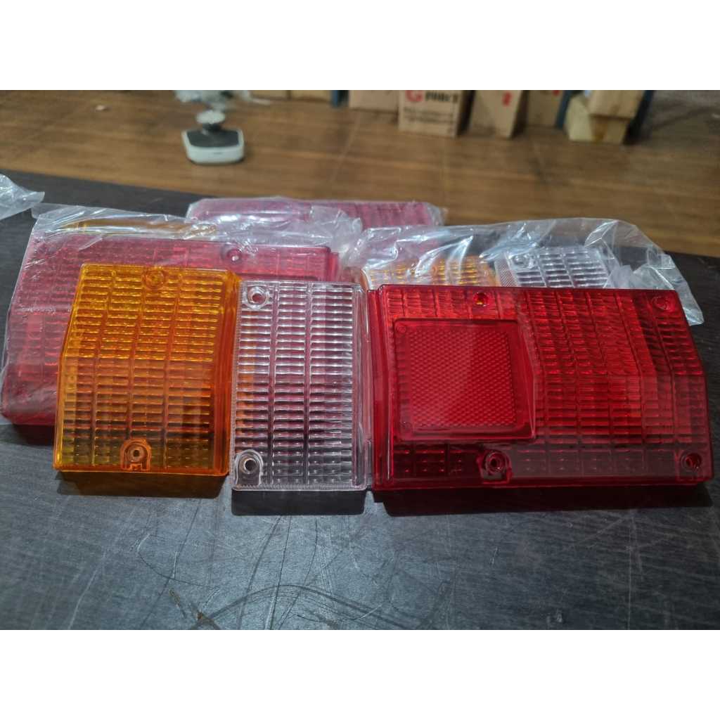 Mika lampu stop toyota Dyna saurus dan Hino Dutro dan panther Box pick MERK WP