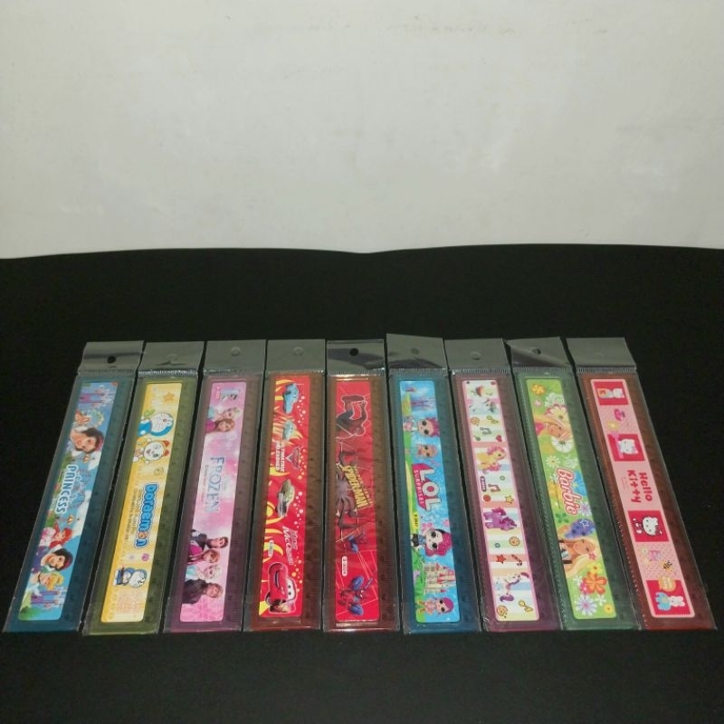 

(1 pcs) Penggaris Fancy 15cm