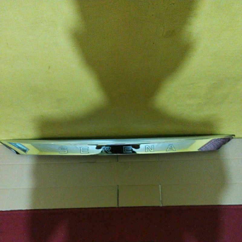 List bagasi belakang trunklid chrome nissan serena C26