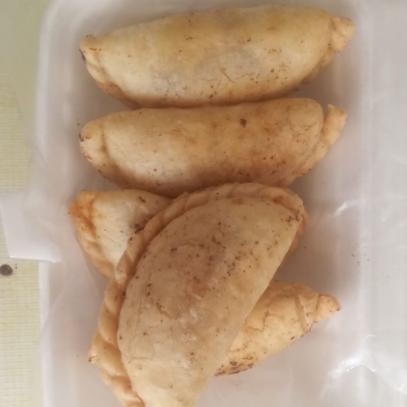 

CIRENG ISI AYAM SUWIR DAN SOSIS PEDAS DIJAMIN KETAGIHAN
